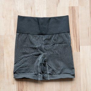 Lululemon Biker Shorts 12.5" Wide Olive Green